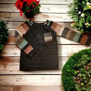 Comfy Multi-Colored Women's Sweater - size small